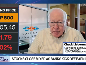Dr. Charles Lieberman, Co-Founder and CIO of Advisors Capital Management, discusses AI stocks, bank earnings, and interest rate risks on Bloomberg.